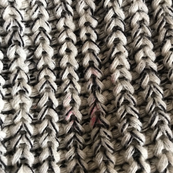 Love Your Melon Scarf - Picture 4 of 4